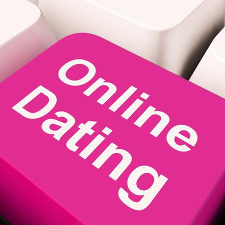 How to get better at online dating.